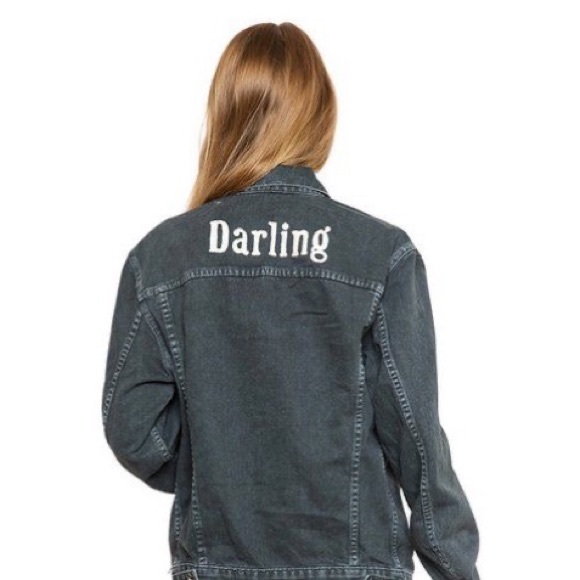 BRANDY MELVILLE AMARA DARLING OVERSIZED DENIM JACKET (FADED GREY) - Picture 4 of 15